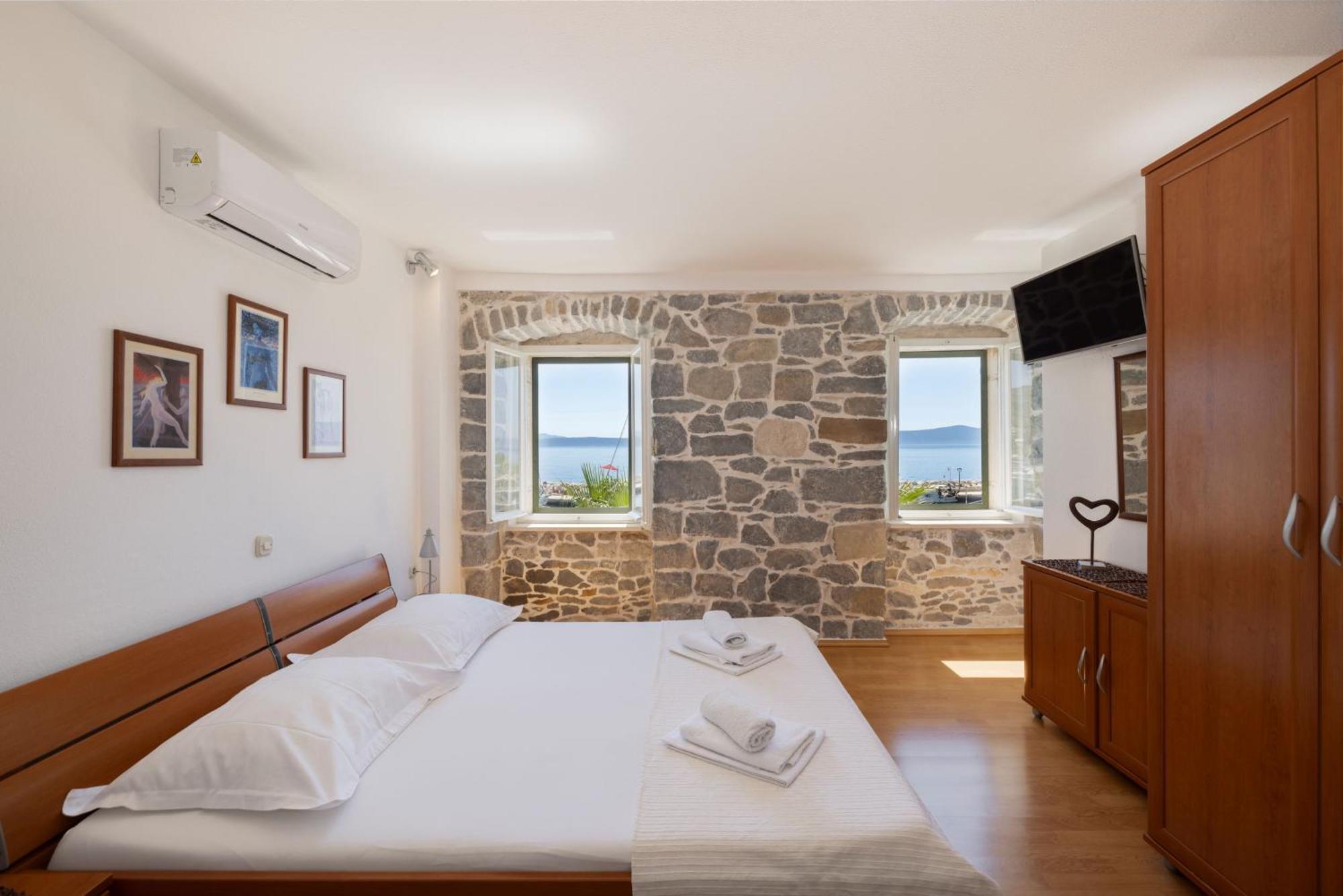 Jasminka Apartments Podgora Luaran gambar